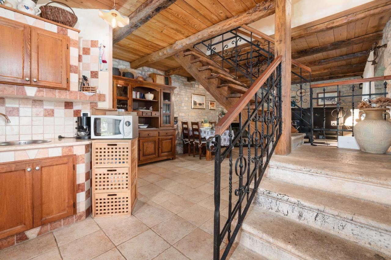 Villa Janko Sveti Lovreč Pazenatički Exterior foto